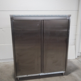 s/s cupboard